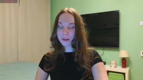 Snapshot of fix_youuu chatting on 10/28/25, 11:36 fix_youuu online show from 10/28/25, 11:36