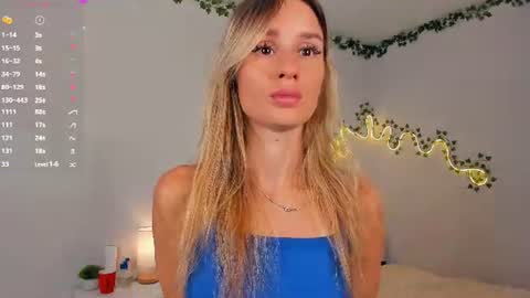 Snapshot of fizana chatting on 06/29/26, 01:23 Kira online show from 06/29/26, 01:23