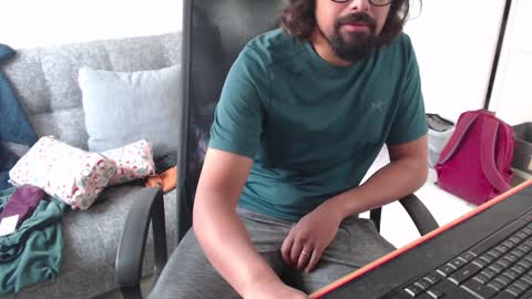 fizz6572 online show from 12/23/24, 10:21