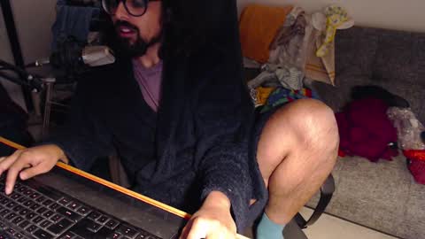 fizz6572 online show from 03/12/25, 08:52