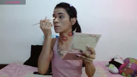 Snapshot of flacapaisa chatting on 12/19/25, 08:38 nova online show from 12/19/25, 08:38