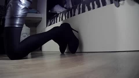 Snapshot of flakoyflaki chatting on 10/19/25, 10:10 flakoyflaki online show from 10/19/25, 10:10