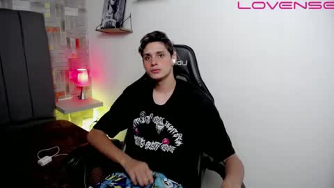 Snapshot of flaquito___ chatting on 04/15/26, 08:53 Flaquito online show from 04/15/26, 08:53