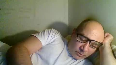 Snapshot of flashdreaming chatting on 06/02/26, 09:06 Carlo online show from 06/02/26, 09:06