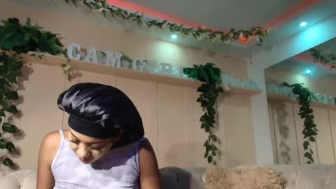 Snapshot of flavia_cruz chatting on 05/20/26, 12:33 Flavia online show from 05/20/26, 12:33