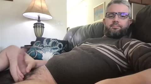 fleas1 online show from 02/01/25, 09:29