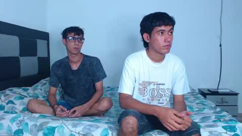 Snapshot of fleeting_love69 chatting on 06/09/26, 07:03 LUIS AND EDUARD online show from 06/09/26, 07:03