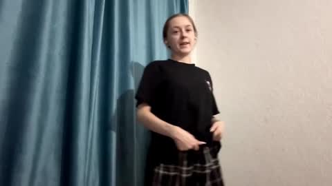 Emma online show from 03/04/26, 06:58