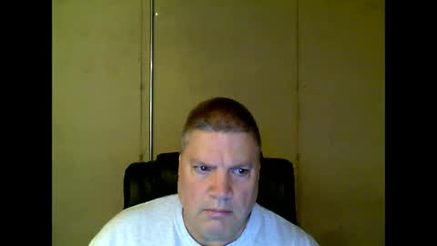 Snapshot of fletch32 chatting on 02/16/25, 01:38 jd online show from 02/16/25, 01:38