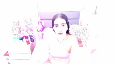   FLEUR   online show from 01/17/26, 07:28