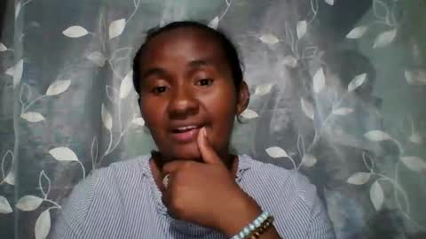 Snapshot of fleussia chatting on 03/11/26, 04:24 fleussia online show from 03/11/26, 04:24