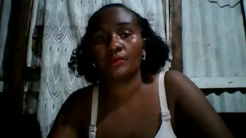 Snapshot of fleussia chatting on 03/19/26, 06:45 fleussia online show from 03/19/26, 06:45