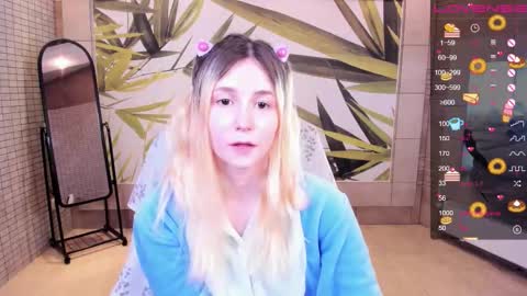 FlexiMona online show from 01/17/26, 07:57