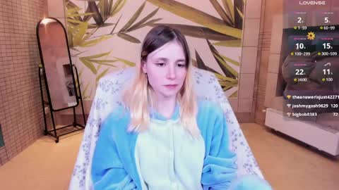 FlexiMona online show from 04/18/26, 07:58