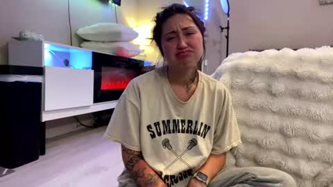 Roxy online show from 07/02/26, 12:22
