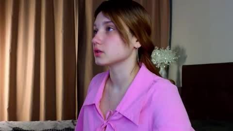 Doloras online show from 10/04/25, 07:12