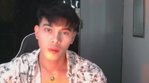 Snapshot of flirtfactorx chatting on 01/19/26, 10:19 flirtfactorx online show from 01/19/26, 10:19