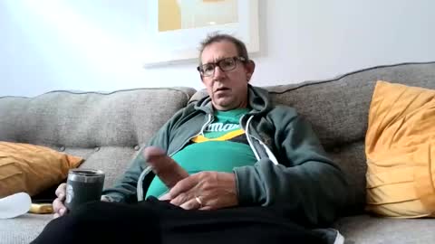 Snapshot of flirtofcharleston chatting on 12/17/24, 05:15 Flickrbrite online show from 12/17/24, 05:15