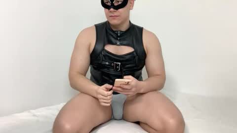 Dasha and Vitalii online show from 11/19/25, 05:46