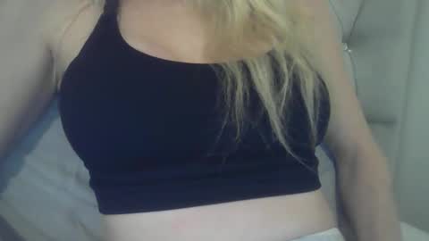 flirtybabe26 online show from 10/13/25, 12:21