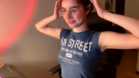 Snapshot of flirtycutiedotcom chatting on 03/15/26, 11:55 Cutie online show from 03/15/26, 11:55