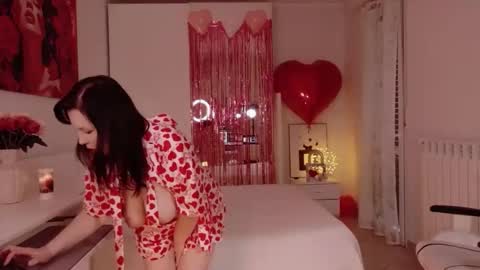 Lana Dina online show from 02/13/26, 09:05