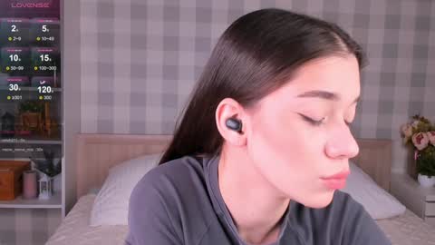 Emely  online show from 01/27/25, 03:26