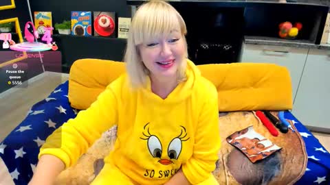 Mary online show from 09/24/25, 09:40