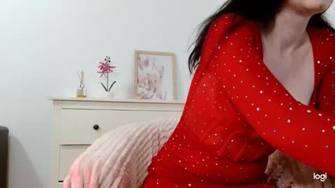 Snapshot of flirtysecretary123 chatting on 06/02/26, 07:32 flirtysecretary123 online show from 06/02/26, 07:32
