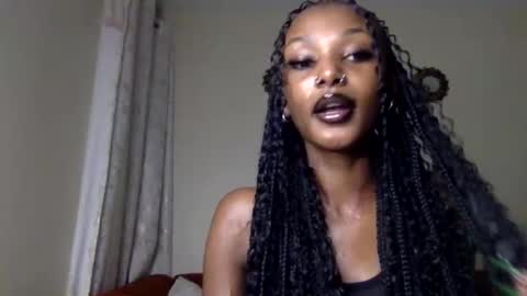 sheery online show from 05/25/26, 03:12