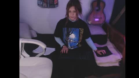 flor3citarockera online show from 04/13/26, 03:39