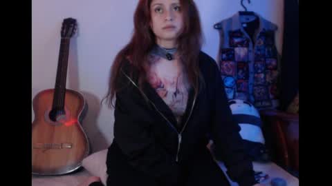 Snapshot of flor3citarockera chatting on 05/18/26, 02:45 flor3citarockera online show from 05/18/26, 02:45