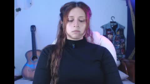 Snapshot of flor3citarockera chatting on 05/31/26, 01:25 flor3citarockera online show from 05/31/26, 01:25