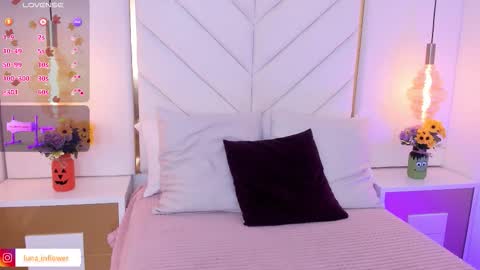 Luna online show from 10/26/25, 12:44