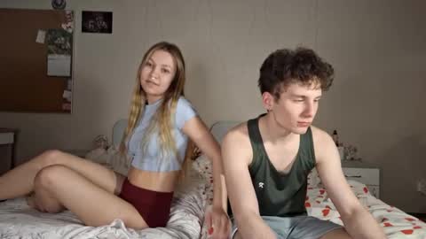 Flora and Sam online show from 02/15/26, 01:20