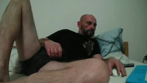 Snapshot of florekmilan chatting on 12/02/24, 08:44 florekmilan online show from 12/02/24, 08:44