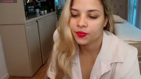 Florence Ford online show from 06/26/26, 11:03