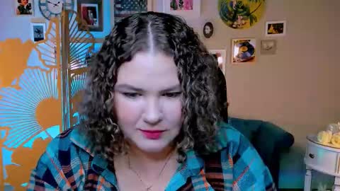 florenceanderson_ online show from 10/01/25, 05:19