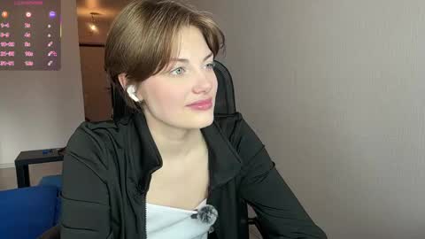 Flora online show from 06/03/26, 10:18