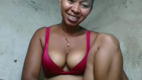 florencia011 online show from 02/22/26, 03:21