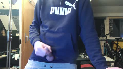 flothegerman online show from 02/09/25, 01:44