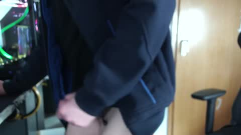 flothegerman online show from 02/19/25, 09:28