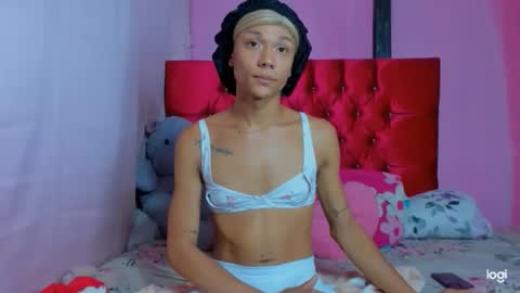 Flower weed online show from 03/21/26, 05:12