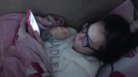 Snapshot of flowercandydoll chatting on 12/14/24, 10:24 say meow and send tip online show from 12/14/24, 10:24