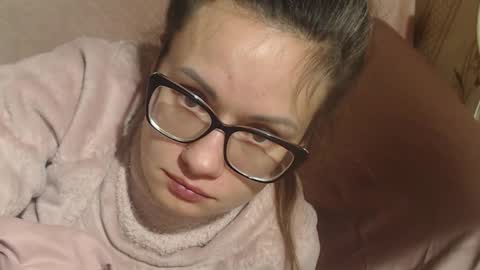 Snapshot of flowercandydoll chatting on 02/05/26, 12:15 say meow and send tip online show from 02/05/26, 12:15