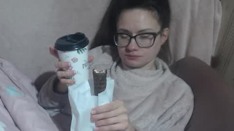 Snapshot of flowercandydoll chatting on 02/25/26, 11:20 say meow and send tip online show from 02/25/26, 11:20