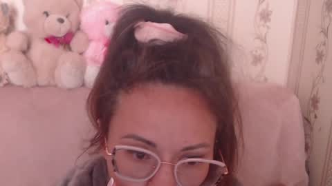 say meow and send tip  online show from 05/05/26, 07:05