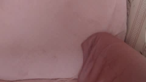 say meow and send tip  online show from 05/07/26, 07:03