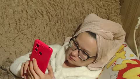 say meow and send tip  online show from 01/20/25, 09:11