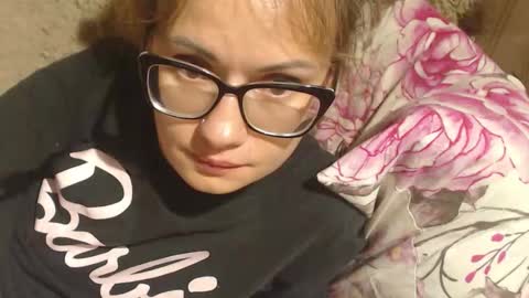 say meow and send tip  online show from 09/16/25, 10:22